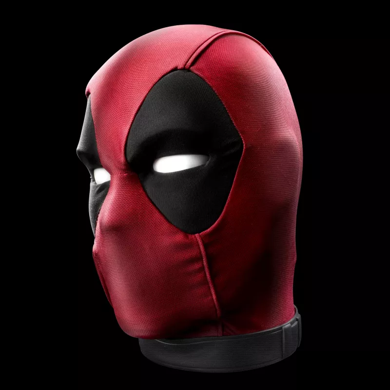 Marvel Deadpool, Poiss/Tüdruk, 18 a, Helindav