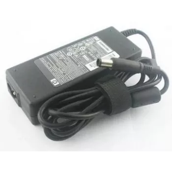 HP 608428-002 toiteadapter/inverter Siseruumides 90 W Must
