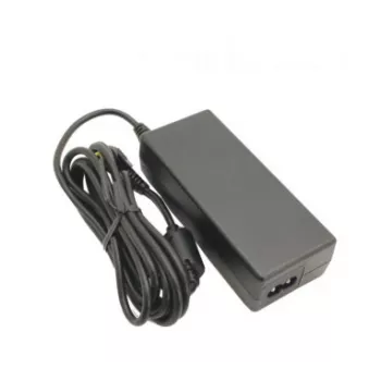 Fujitsu FUJ:AC-ADP-65JHAB-INDL toiteadapter/inverter Must