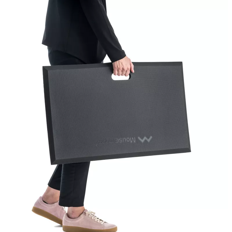 Seismismatt Mousetrapper Active Standing Mat — ristkülikukujuline, must, 740×450 mm, paksus 1,8 cm