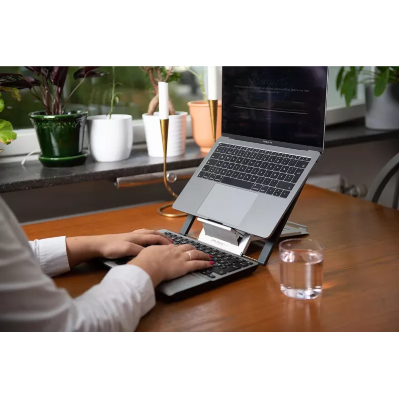 Mousetrapper Laptop Stand Must/Silver, sülearvuti & tahvelarvuti alus
