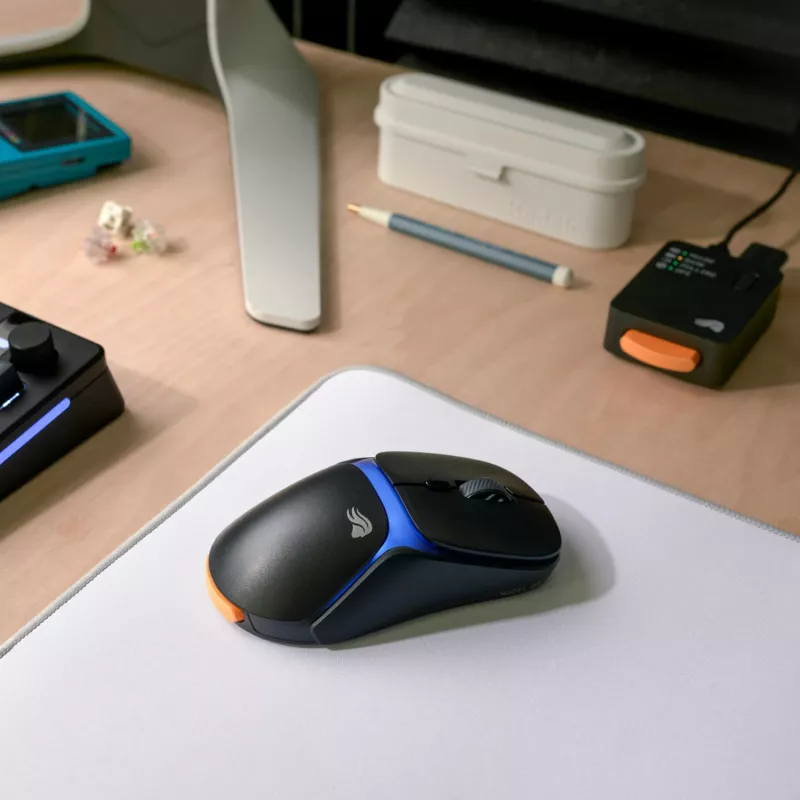 Glorious Gaming Model O3 Wireless juhtmevaba mänguhiir – InfinitePlay vahetatava aku süsteem, 8k pollimissagedus, 130M klõpsu optilised lülitid, ülikerge 66g, 30K DPI optiline andur, RGB – must