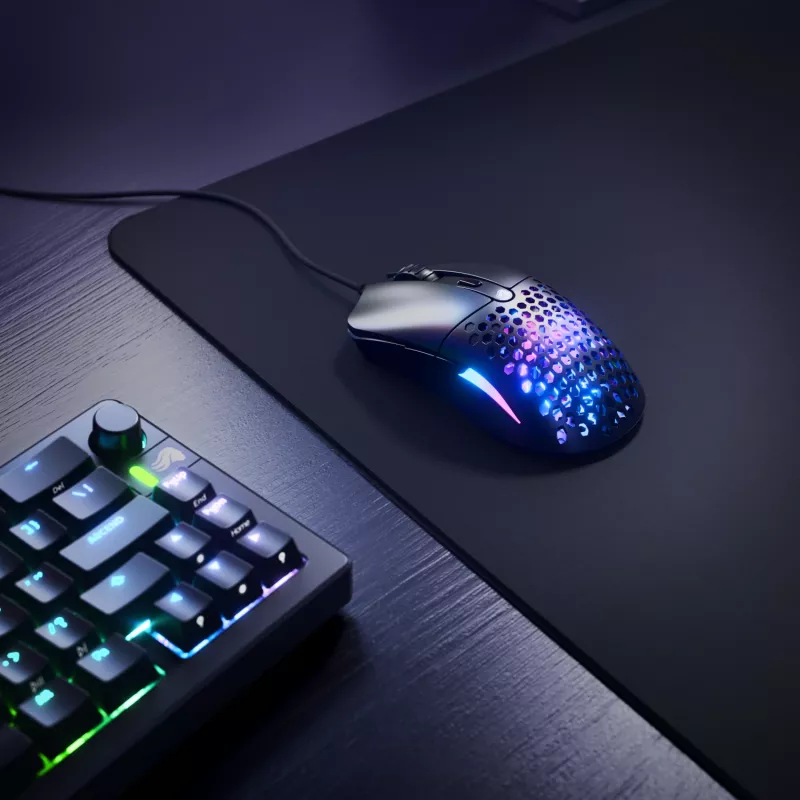 Glorious Gaming Model O Eternal hiir paremakäeline USB Type-A optiline 12000 DPI