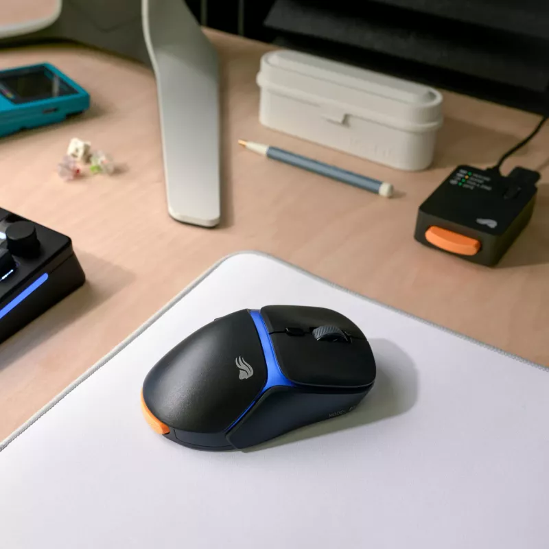 Glorious Gaming Model D3 Wireless Gaming hiir - InfinitePlay vahetatava akuga süsteem, 8k pollimissagedus, 130M klõpsu optilised lülitid, ultralight 69g, 30K DPI optiline sensor, RGB - must