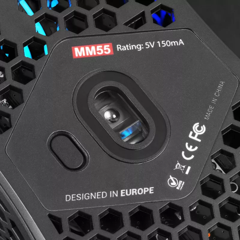 Mars Gaming MM55 Must RGB Chroma mängurihiir ülikerge 55g 12800 DPI HUANO mehaanilised lülitid