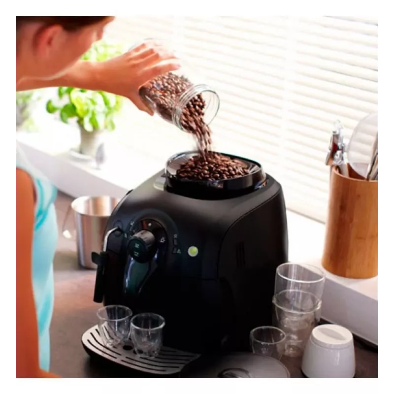 Gaggia Besana poolaoutomaatne espressomasin 1 L