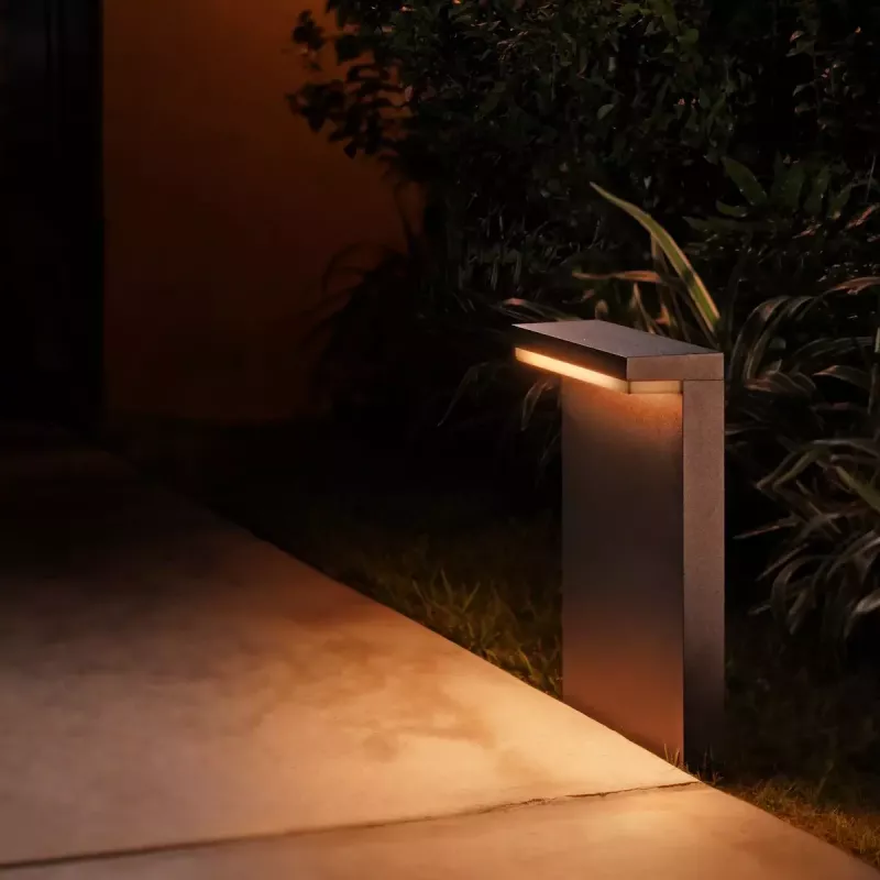 Philips Hue Valge and colour ambience Nyro Outdoor pedestal (Valge ja värvilise valgusega õuepost)