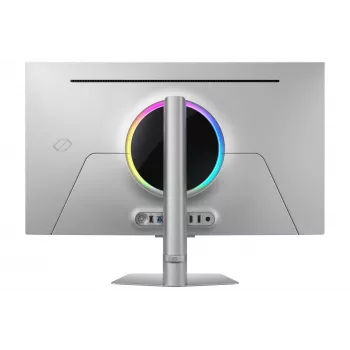 Samsung G81SF arvutimonitor 81.3 cm (32 tolli) 3840 x 2160 pikslit 4K Ultra HD OLED hõbedane