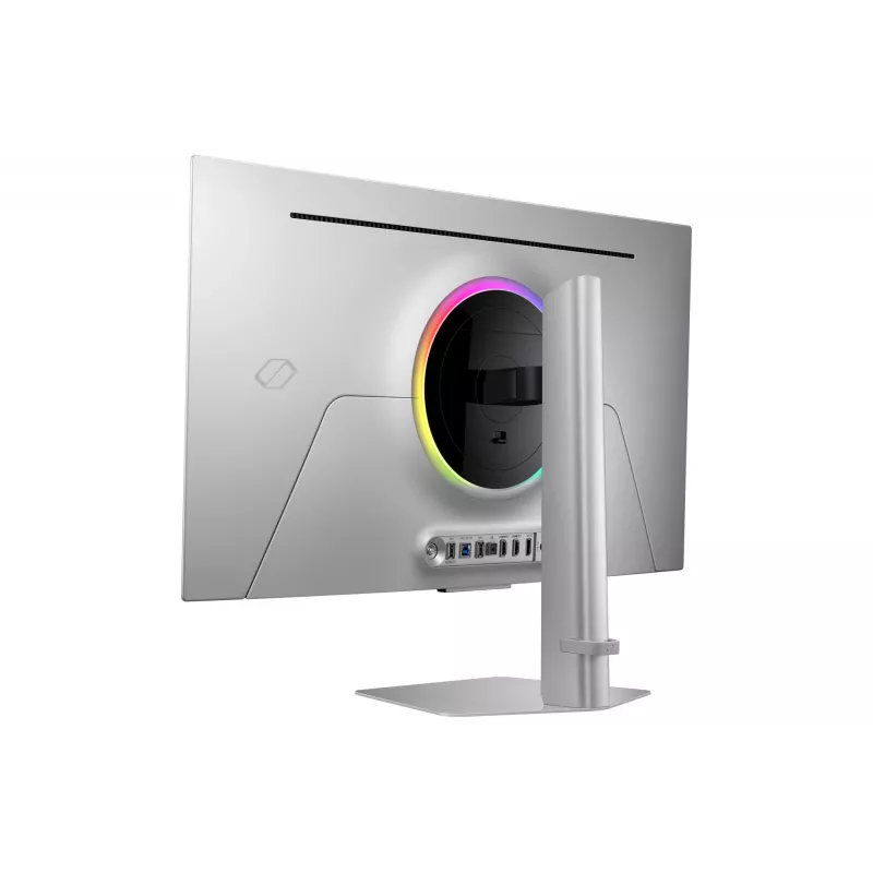 Samsung G81SF arvutimonitor 81.3 cm (32 tolli) 3840 x 2160 pikslit 4K Ultra HD OLED hõbedane