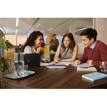 HP Poly Sync 40 USB-A USB-C kõlaritelefon, hõbedane, Windows 10, Windows 11, MacOS, 30 h, RoHS, Federal Communications Commission (FCC), CE, 38 mm