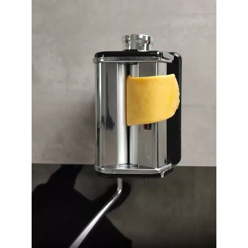 Käsitsi juhitav pastamasin GEFU PASTA PERFETTA roostevabast terasest lasanje, tagliatelle ja taglierini jaoks