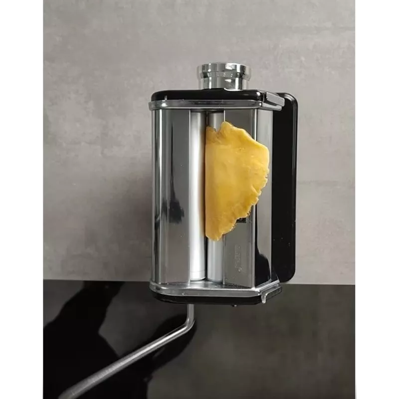 Käsitsi juhitav pastamasin GEFU PASTA PERFETTA roostevabast terasest lasanje, tagliatelle ja taglierini jaoks