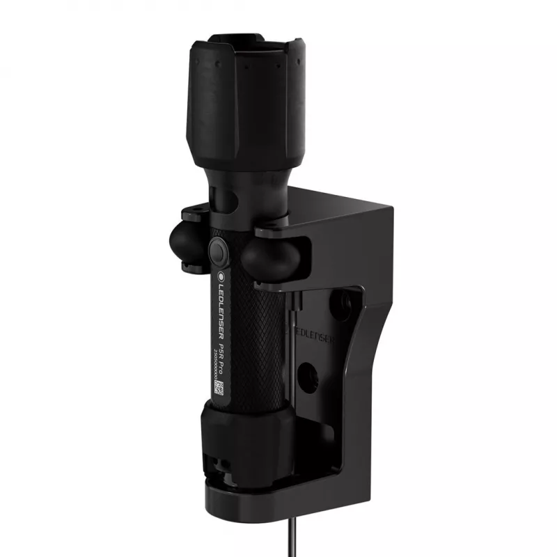 LED Lenser P5R Pro käeshoitav laetav LED-taskulamp, must, mudel 503101
