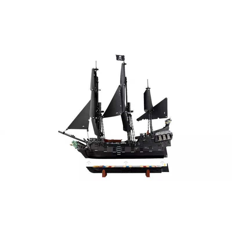 LEGO ICONS 10365 kapten Jack Sparrow' piraadilaev