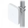 Ubiquiti UniFi 5G Max Outdoor 5G DL kuni 3,6 Gbit/s, 4G DL kuni 1,6 Gbit/s, 1x 2,5G LAN, IPX6 ilmastikukaitse