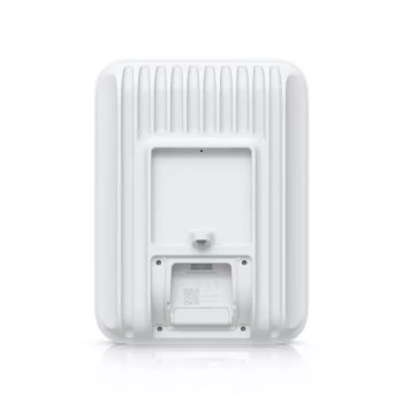 Ubiquiti UniFi 5G Max Outdoor 5G DL kuni 3,6 Gbit/s, 4G DL kuni 1,6 Gbit/s, 1x 2,5G LAN, IPX6 ilmastikukaitse