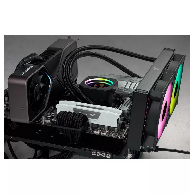 Corsair Vengeance 32GB (2x16GB) DDR5 6400MHz CL36 lauaarvuti mälukomplekt - valge