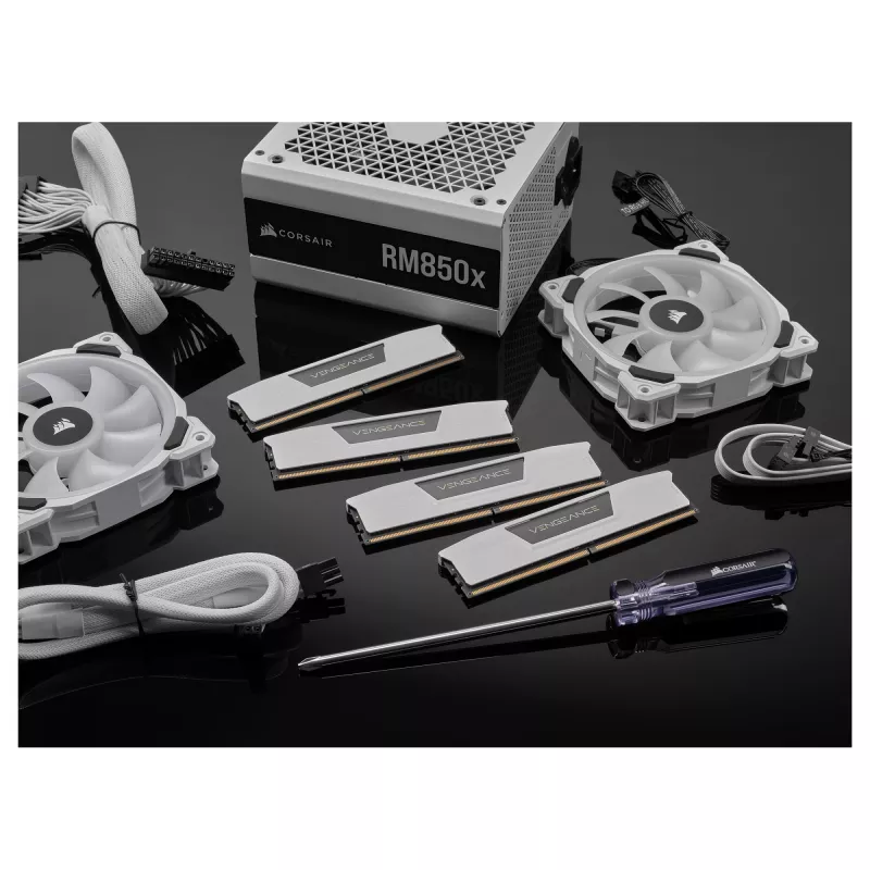 Corsair Vengeance 32GB (2x16GB) DDR5 6400MHz CL36 lauaarvuti mälukomplekt - valge
