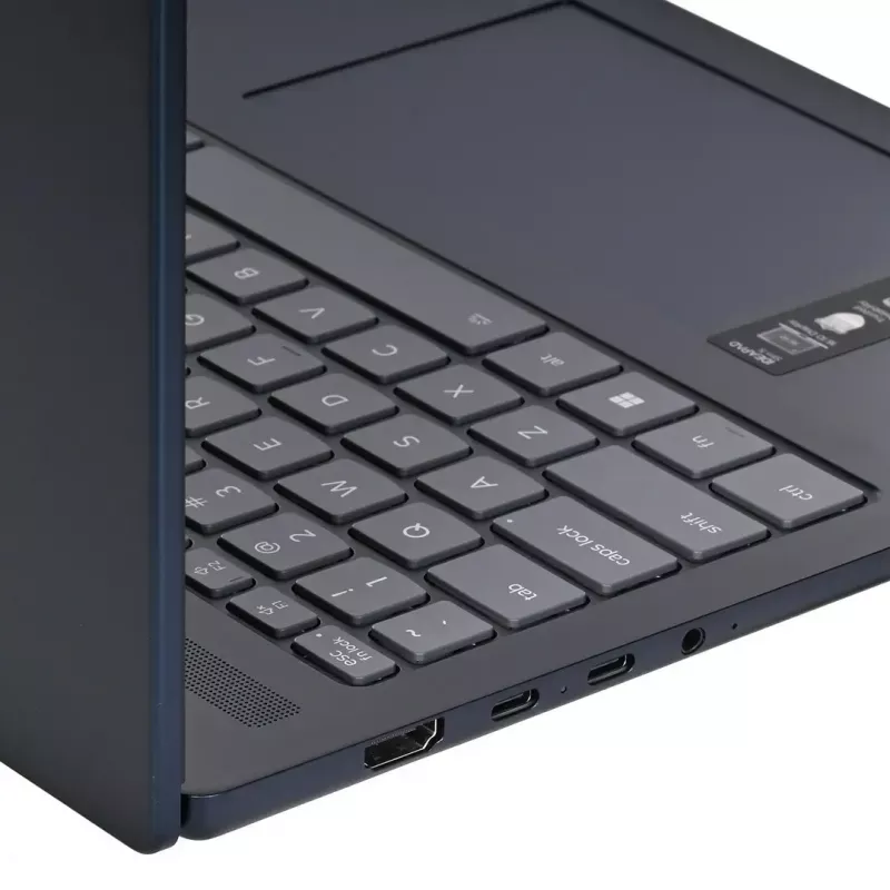 Sülearvuti Lenovo õhuke-5-16IRH10R — Intel Core 7 240H, 16 tolli WUXGA IPS puutetundlik, 16 GB muutmälu, 1 TB SSD, Windows 11, Cosmic Blue