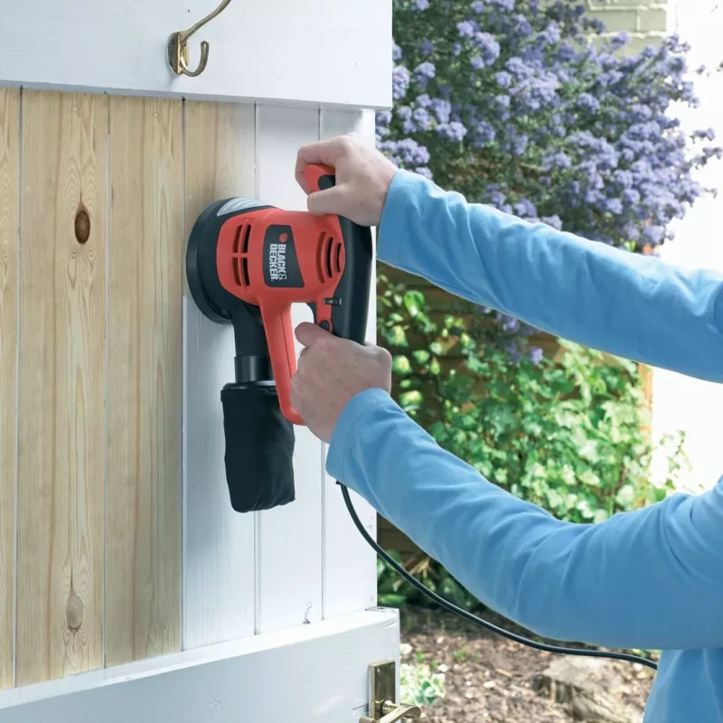 Black & Decker KA191EK kaasaskantav lihvija 480 W