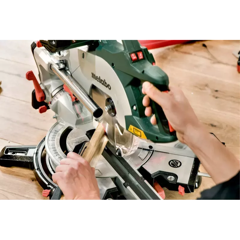 Metabo KGSV 72 XACT SYM saag