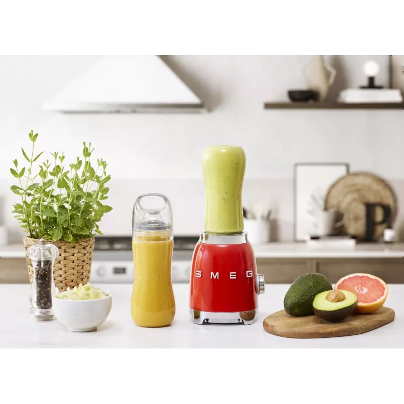 Blender Smeg PBF01RDEU, roostevaba teras, punane