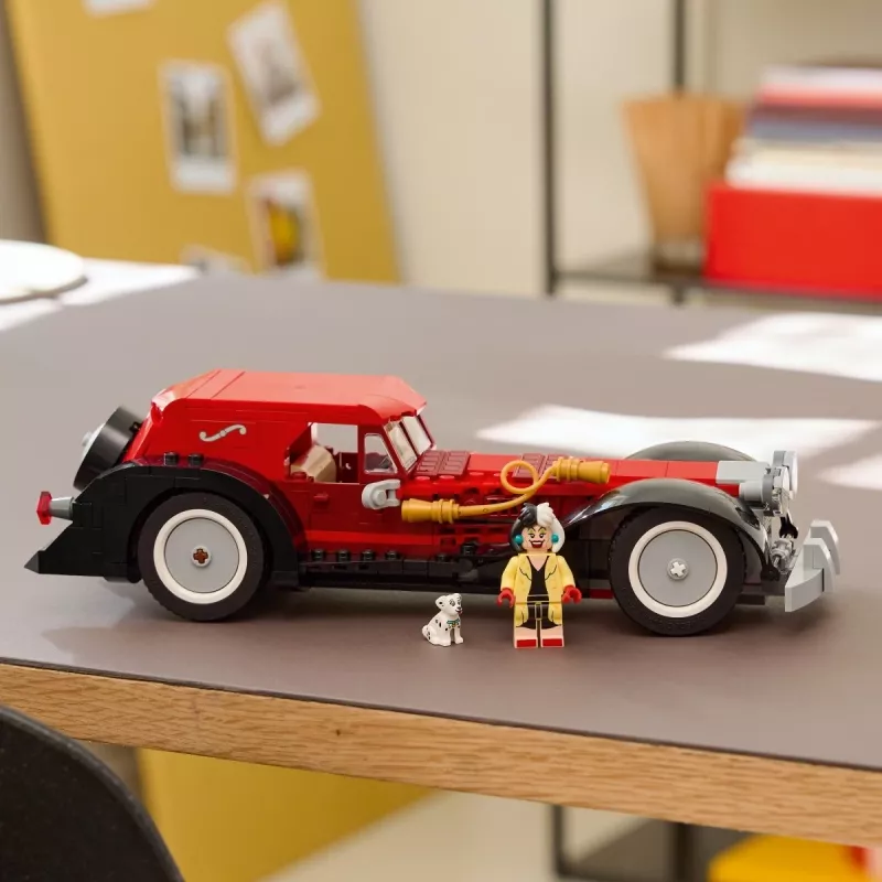 LEGO komplekt Cruella De Vil'i auto 43277 – kogumiskomplekt