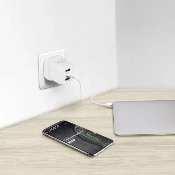 Dicota toiteplokk - kompaktne, sülearvuti - 32 W - 3 A - 3 väljundporti (USB-C, 2 x USB)