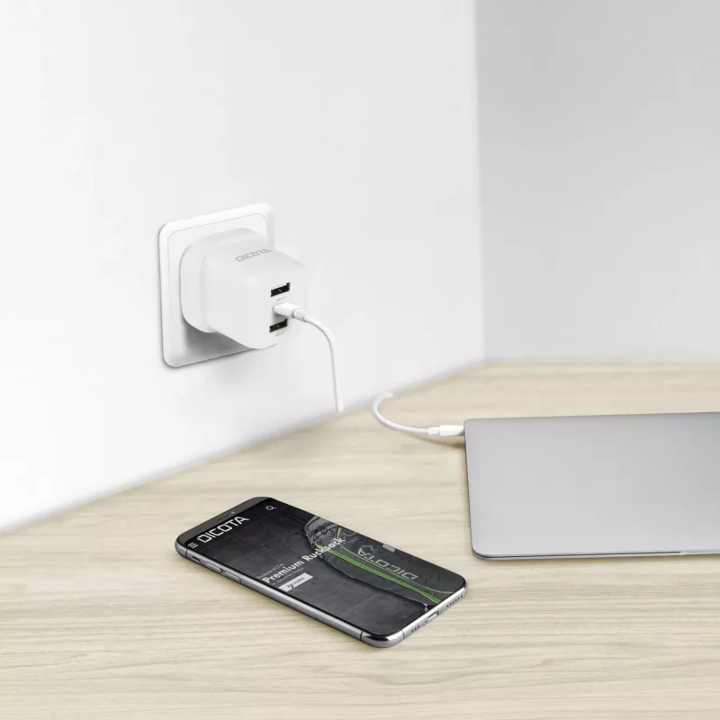 Dicota toiteplokk - kompaktne, sülearvuti - 32 W - 3 A - 3 väljundporti (USB-C, 2 x USB)