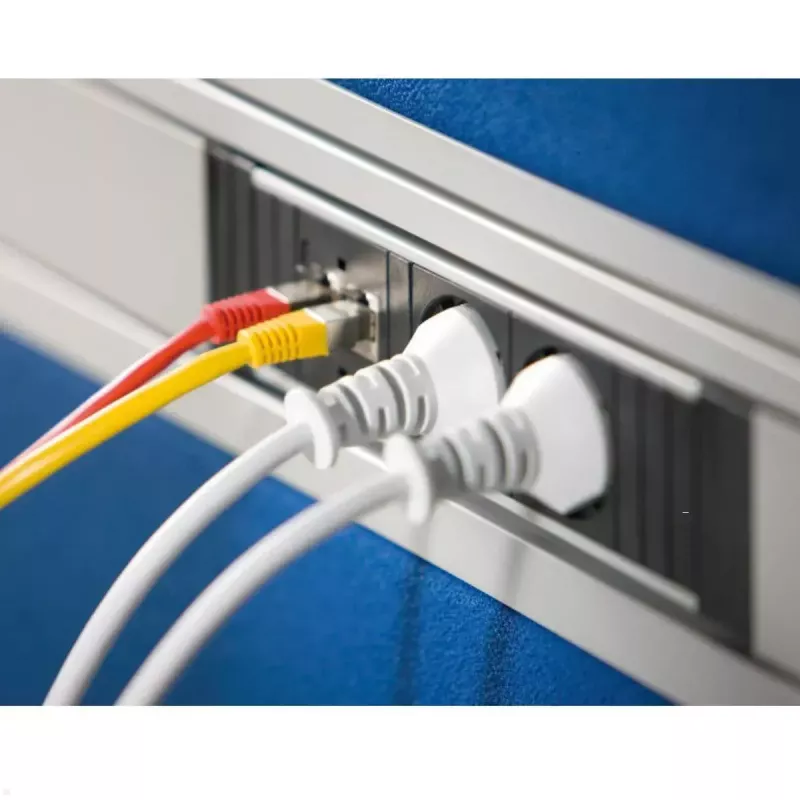 Pistikupesa Bachmann STEP ALU 1x USB 1x kohandatav moodul 2x pistikupesa