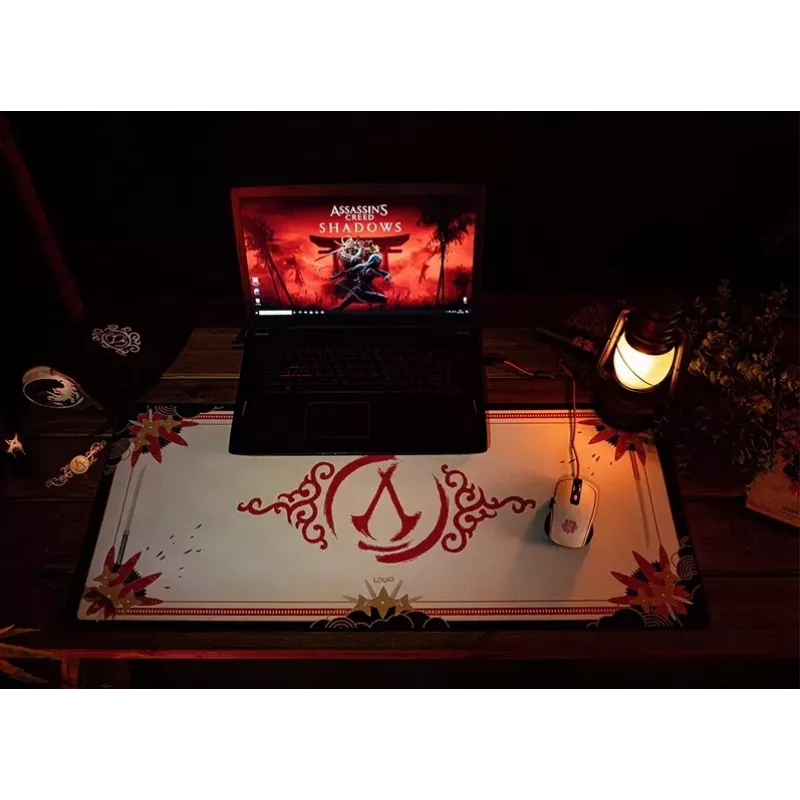 Lexip X Ubisoft - Assassin's Creed - Shadows XXL hiirematt, Must, Kuldne, Punane, Valge, Pilt, Libisemiskindel alus, Mänguhiirematt