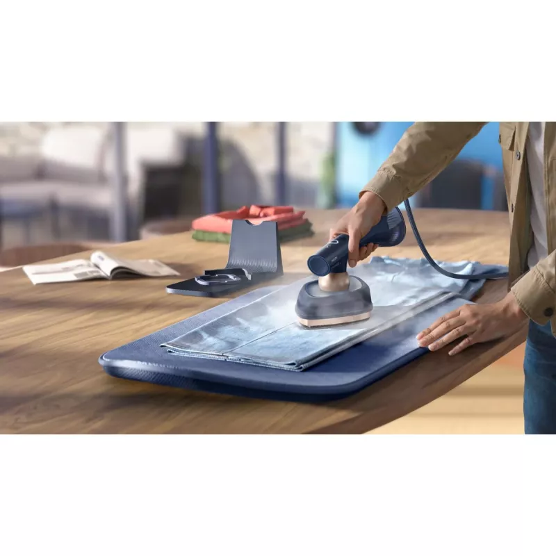 Auruti Philips GC213/50 SteamGlide Plus tallaga, 1800 W, 2,5 m juhe, StyleMat kaasas