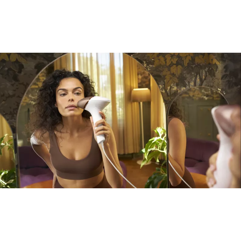 Philips Lumea Prestige IPL 8000 seeria BRI945/00 IPL-karvade eemaldaja koos SenseIQ tehnoloogiaga