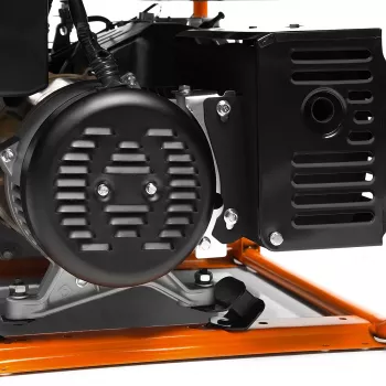 Daewoo GDA 7500E-3 mootor-generaator 6000 W 30 L Bensiin Oranž, Must