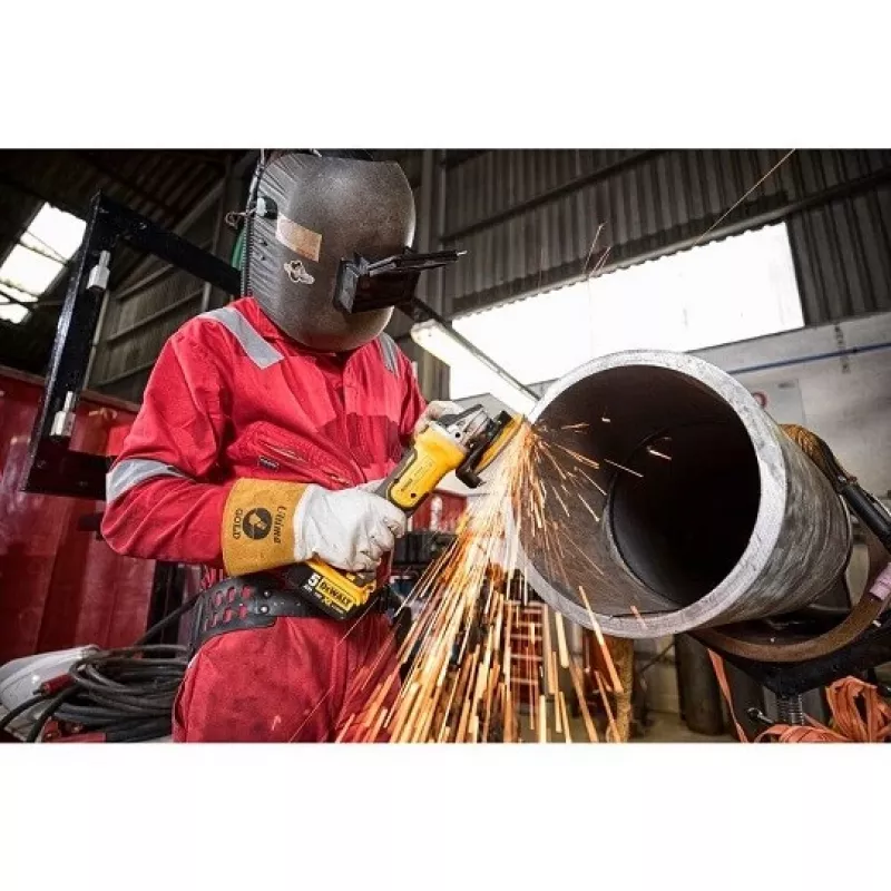 DeWalt DCK2026P2T-QW kombokomplekt DCD805 + DCG405, 18 V XR 2×5,0 Ah must, kollane