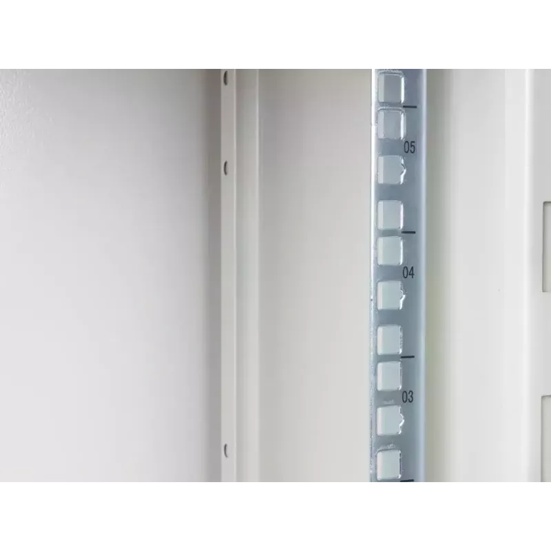 Seinale paigaldatav rack Alcasa GC-R0101