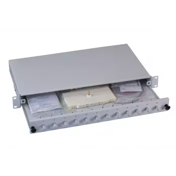 Patch panel 1U EFB Elektronik B71006.12OM4 — ST fiiberkonnektorid, metall, 483×44.5×244 mm