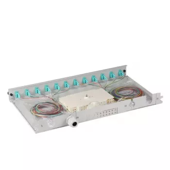 EFB Elektronik B71901L12OM3 fiiberoptiline adapter LC Aqua hall Multi-mode