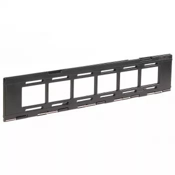 Film Strip Carrier KAISER 6507 — must filmiribahoidik suurendajatele ja skanneritele