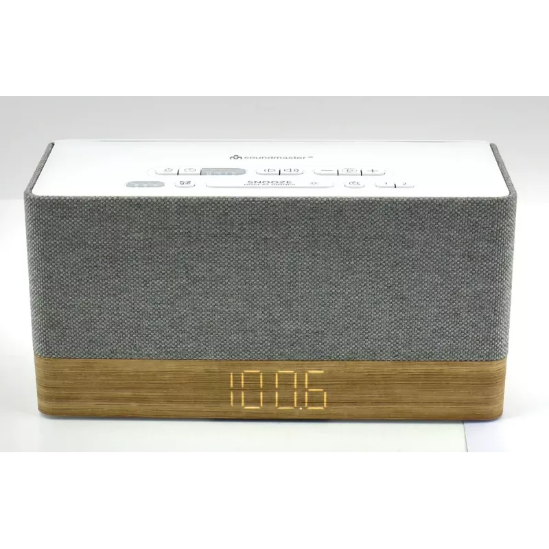 Kellraadio Soundmaster UR630WE — FM/PLL/UKW, 6 W RMS, hall/valge, toide vooluvõrgust ja AAA-patareidest