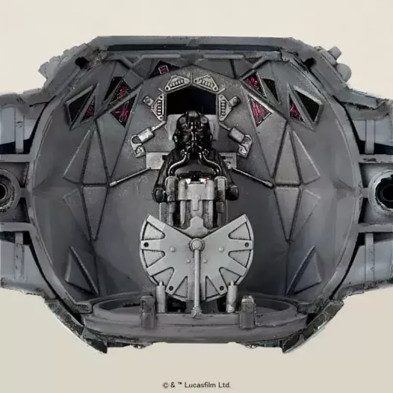 Plastist mudelikomplekt REVELL TIE Interceptor mõõtkavas 1:72 – väljapanekumudeli koostekomplekt