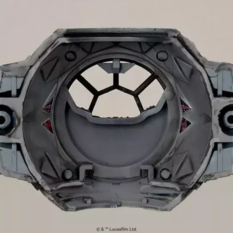 Plastist mudelikomplekt REVELL TIE Interceptor mõõtkavas 1:72 – väljapanekumudeli koostekomplekt