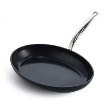 Universaalne pann GreenPan Barcelona Pro Round, läbimõõt 330 mm, PFAS-vaba, must