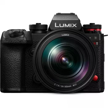 Peeglita kaamera Panasonic Lumix DC-S1R II koos 24–105mm objektiiviga, 47,3MP täiskaader
