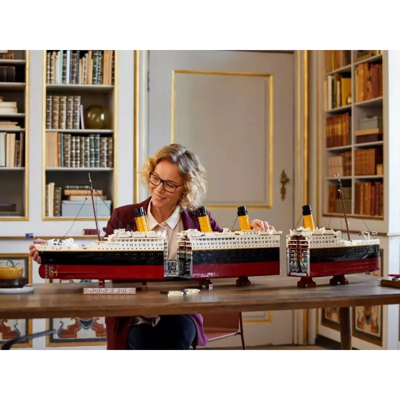 LEGO ehituskomplekt ICONS 10294 Titanic mudelikoopia — 9090 detaili, 18+