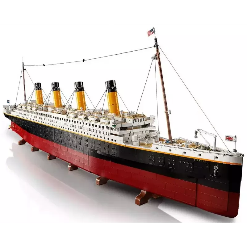 LEGO ehituskomplekt ICONS 10294 Titanic mudelikoopia — 9090 detaili, 18+