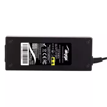 Toiteadapter/inverter Akyga AK-ND-73 — Sisetingimustesse 100 W, 100–250 V sisend, 1,2 m kaabel, must