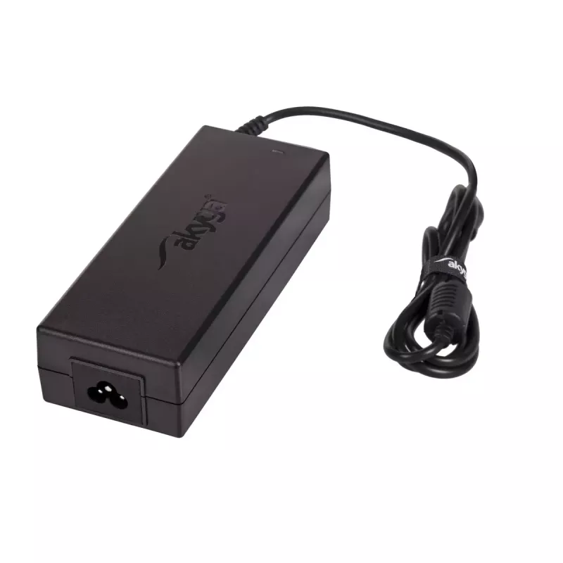 Toiteadapter/inverter Akyga AK-ND-73 — Sisetingimustesse 100 W, 100–250 V sisend, 1,2 m kaabel, must