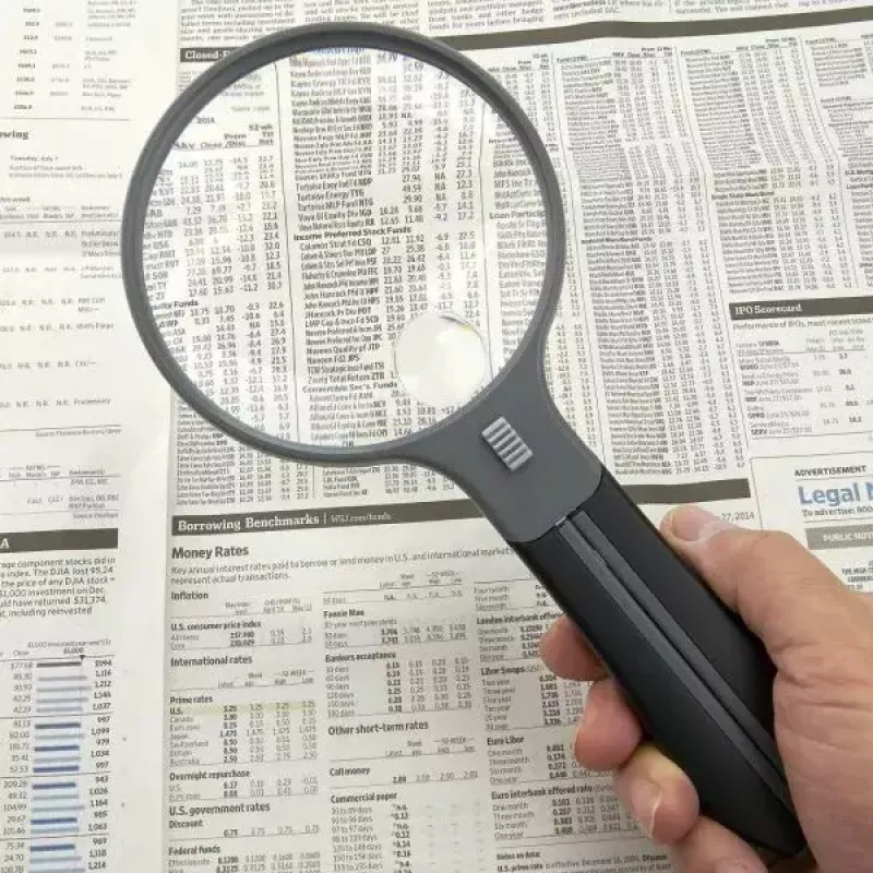 Suurendusklaas Carson Split Handle HF-11 — 3,5× käeshoitav luup, must/läbipaistev, AAA patarei