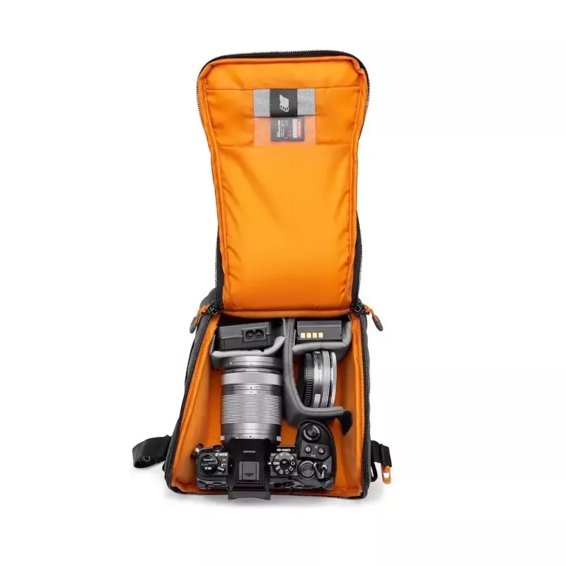 Kompaktne kohver Lowepro GearUp Creator Box M II Must Hall